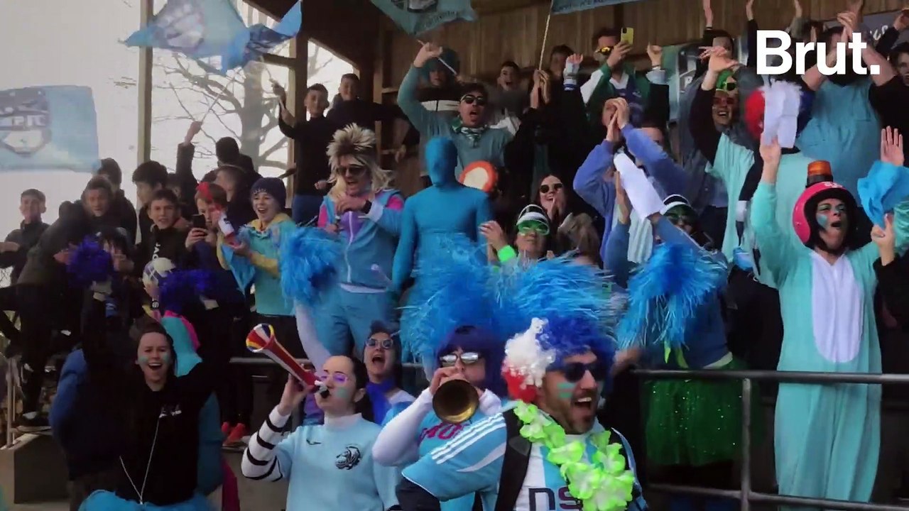 Ils envahissent par surprise les tribunes des clubs de foot amateur
