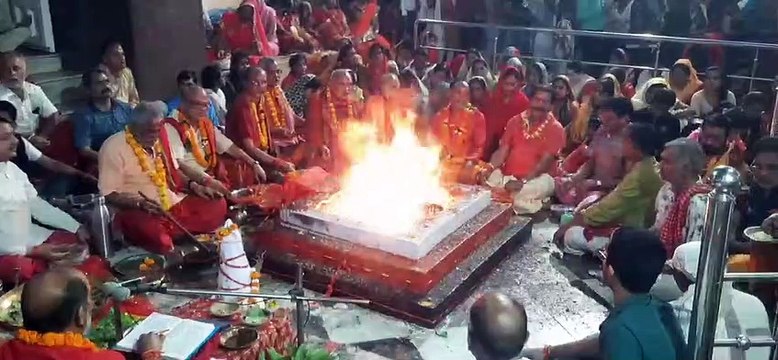 Watch video: महामाया मंदिर में अष्टमी में हवन प्रारंभ, नवमी में पूर्णाहुति