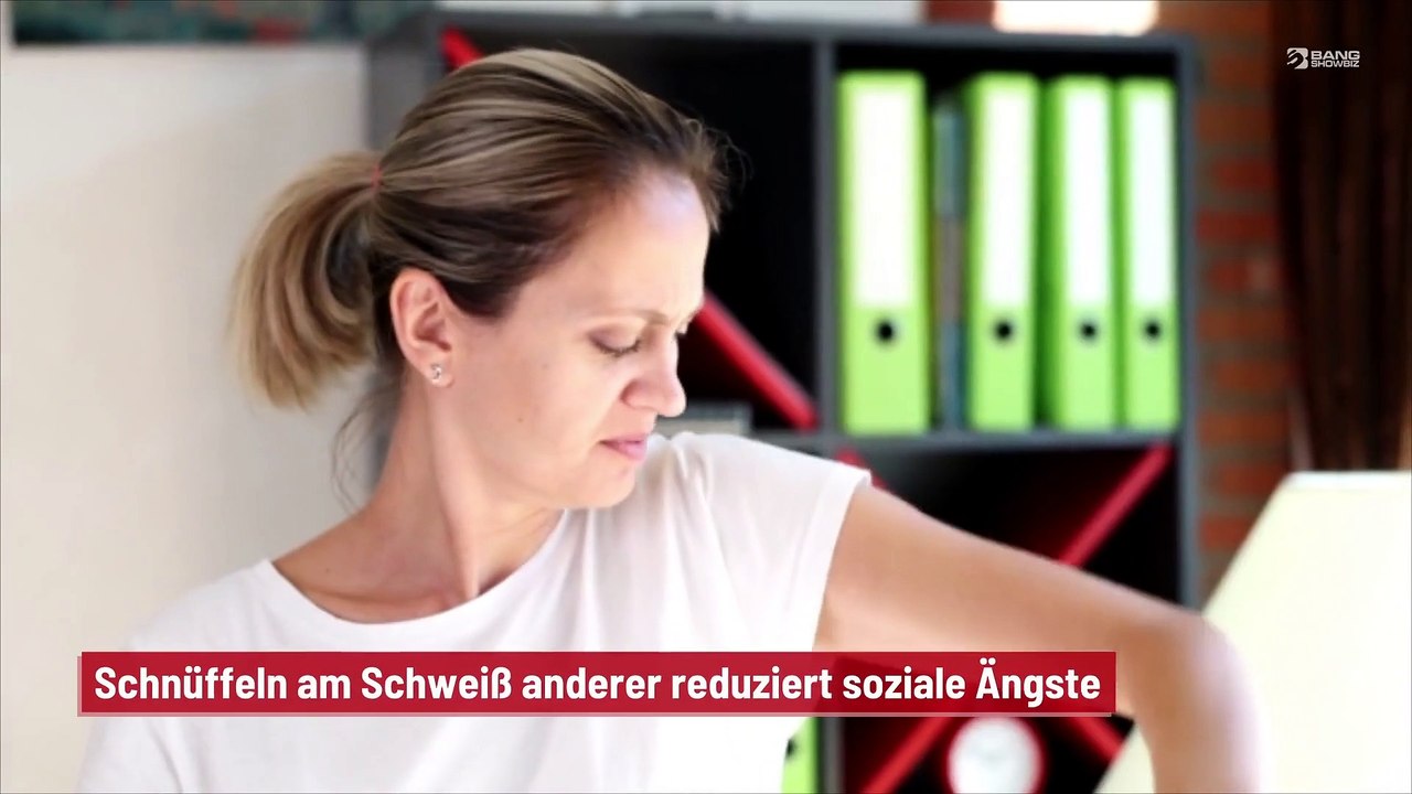 Schnüffeln am Schweiß anderer reduziert soziale Ängste