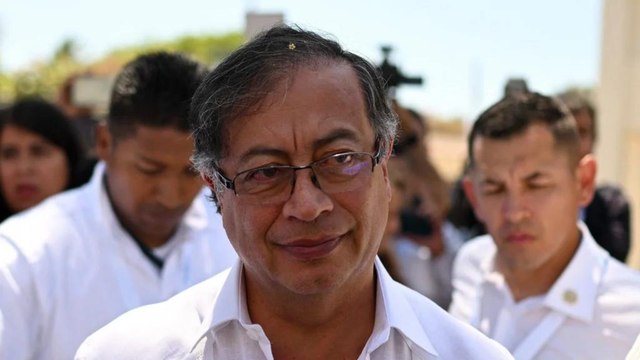 Presidente Petro convoca a delegación de Gobierno en mesa de diálogo tras atentado del ELN