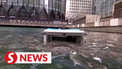 'Robot shark' eats plastic waste in River Thames