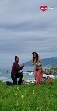 Picnic Turns Into SURPRISE Wedding Proposal || Heartsome