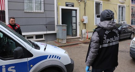 Şaka yaparken çocukluk arkadaşını öldürdü