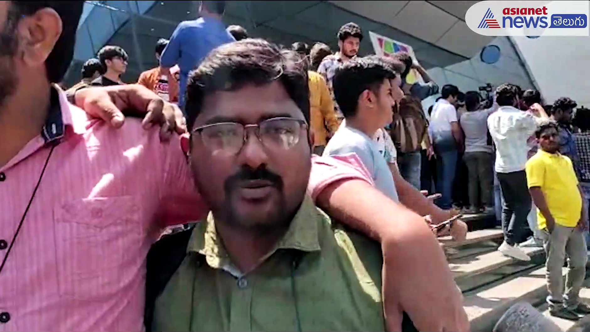 దసరా పబ్లిక్ టాక్ : నాని కొత్తగా ట్రై చేసాడు మళ్లీ మిస్ ఫైర్ అయింది