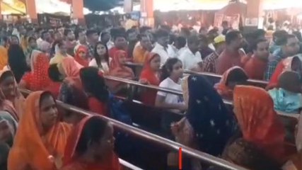 महराजगंज: नवरात्रि के नौवें दिन लेहड़ा मंदिर पर लगा श्रद्धालुओं का तांता, मां के लगे जयकारे