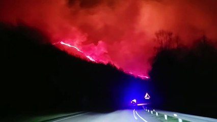 El incendio en el Parque Natural de Redes, municipio de Sobrescobio, localidad Tanes