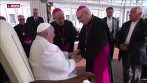 Inquiétudes pour la santé du pape qui souffre d'une infection respiratoire et va rester hospitalisé - Le Pape a passé 