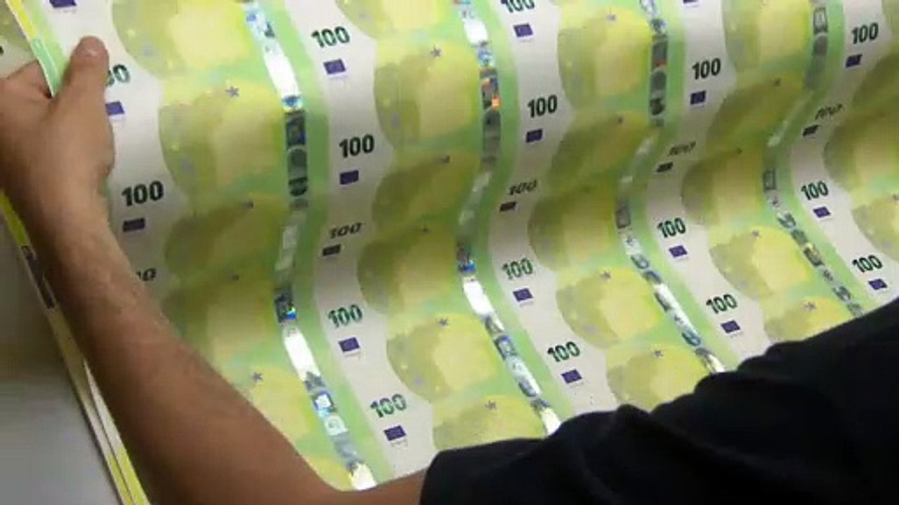 El déficit cae en 2022 al 4,8% del PIB, hasta los 63.776 millones, y mejora el objetivo del Gobierno