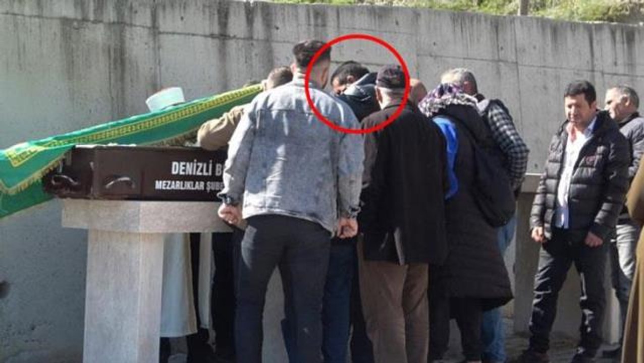 Henüz 1,5 yaşındaydı! Annesinin boğarak öldürdüğü Zeynep'in cenazesinde kahreden görüntü