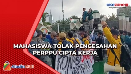 Massa BEM SI Tutup Akses Jalan Serukan Tolak Pengesahan Perppu Cipta Kerja