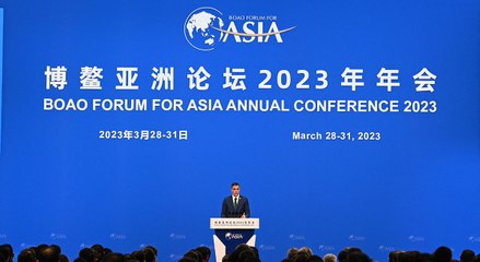 Sánchez ofrece España como país fiable para buscar la paz y recibir inversión