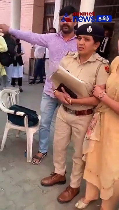 Viral : நேர்மைக்காக விருது பெற்ற பெண் போலீஸ், லஞ்சம் வாங்கிய போது கைது!
