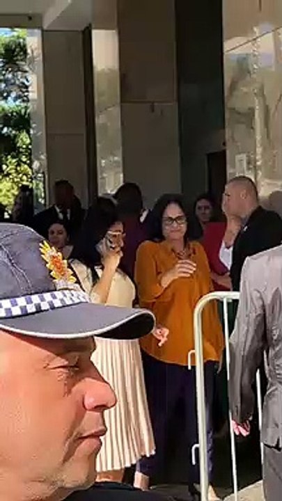 Damares Alves chega ao Brasil 21 para encontrar com Bolsonaro