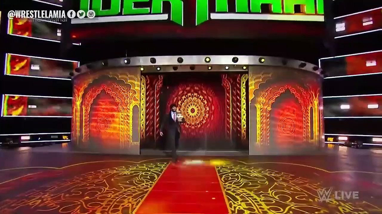 10 Last Second Decisions That Changed WWE Forever