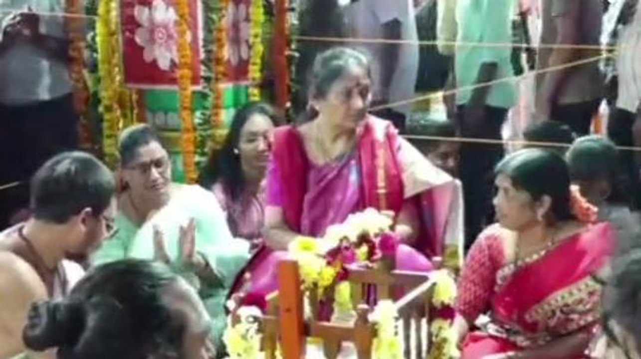 సంగారెడ్డి: రామ్‌మందిర్‌లో మహేశ్వర శర్మ సిద్ధాంతి ఆధ్వర్యంలో పూజలు