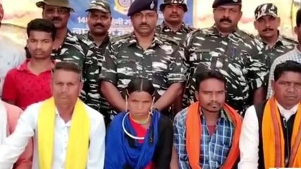 बालाघाट: नक्सल प्रभावित क्षेत्र में लगा सीआरपीएफ का केंप, बाटें गए बर्तन
