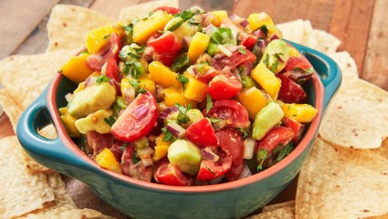 We'll Be Making This Fresh Mango Salsa All Summer Long