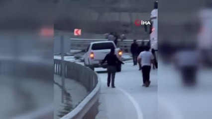 Bulgaristan plakalı tır devrilerek yandı, 2 kişi hayatını kaybetti