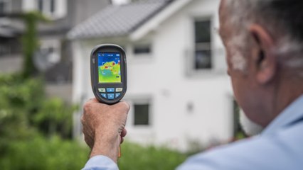Passoires thermiques : vendeurs, ce que coûtera votre audit énergétique obligatoire à partir du 1er avril