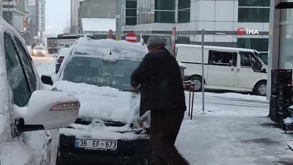 Ardahan'da kar yağışı hayatı olumsuz etkiliyor