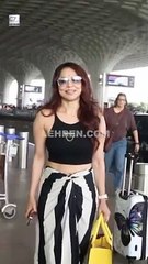 Nikita Rawal हॉट लुक में आईं नजर