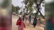 मैनपुरी: मंदिर के विवाद में दो पक्षों में हुआ ख़ूनी संघर्ष, वीडियो वायरल