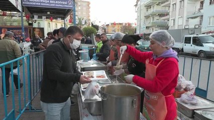 Muratpaşa'da Mahalle İftarları Devam Ediyor