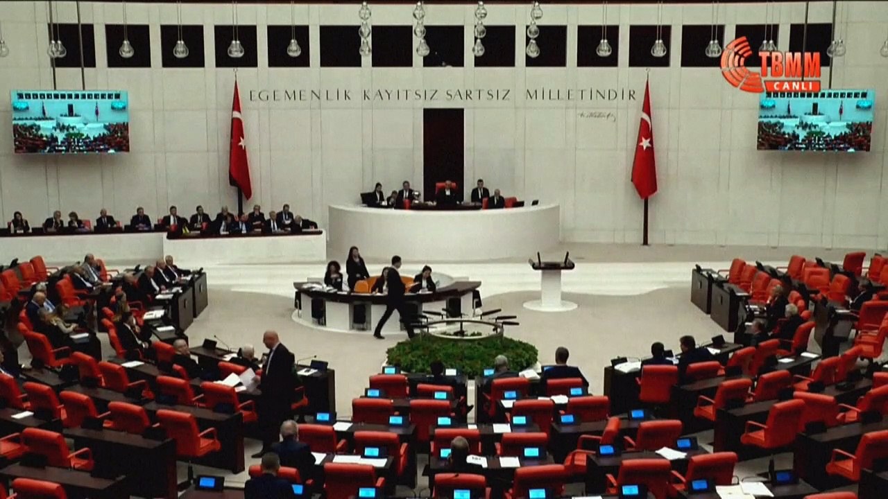 Parlament in Ankara gibt grünes Licht für Nato-Beitritt Finnlands