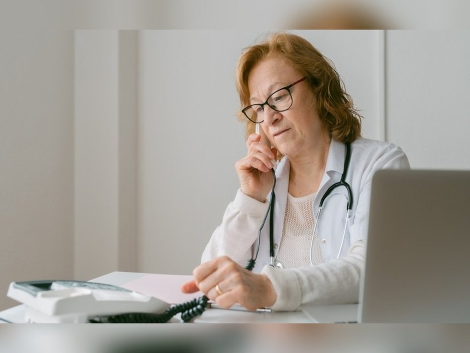Krankschreibung per Telefon endet: Hausärzte und Co. schlagen Alarm