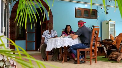 Extreme Sri Lanka! Jaffna Food and the Neck Bulge Tamils!!