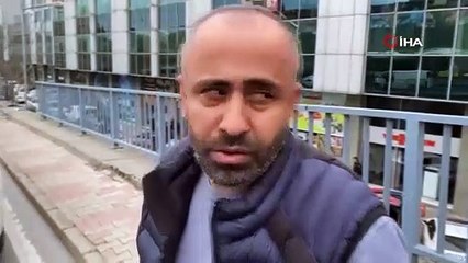 Güngören'de hızını alamayan otomobil önce minibüse, sonra demir korkuluklara çarptı