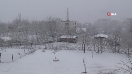 Bahar beklenirken kış geldi, Batman beyaza büründü