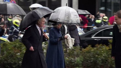 King and Queen Consort commemorate WW2 victims in Hamburg