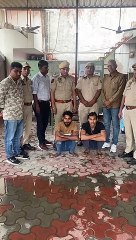 फैक्ट्री से कपड़ा चुराने वाले और चोरी का माल खरीदने वाले बदमाश को दबोचा