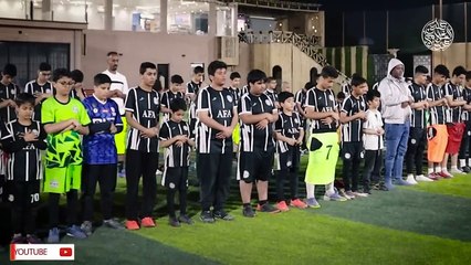 علي عبدالسلام يصلي بجمع من شباب الاكاديميه - اداء مؤثر ( وإن منكم إلا واردها )