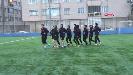 SPOR Kütahya'nın ilk kadın futbol takımı üst ligleri hedefliyor
