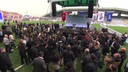 Akşener: "Milletimiz Birbirimize Küfretmediğimiz, Birbirimizi Tehdit Etmediğimiz Bir Seçim Atmosferi İstiyor"