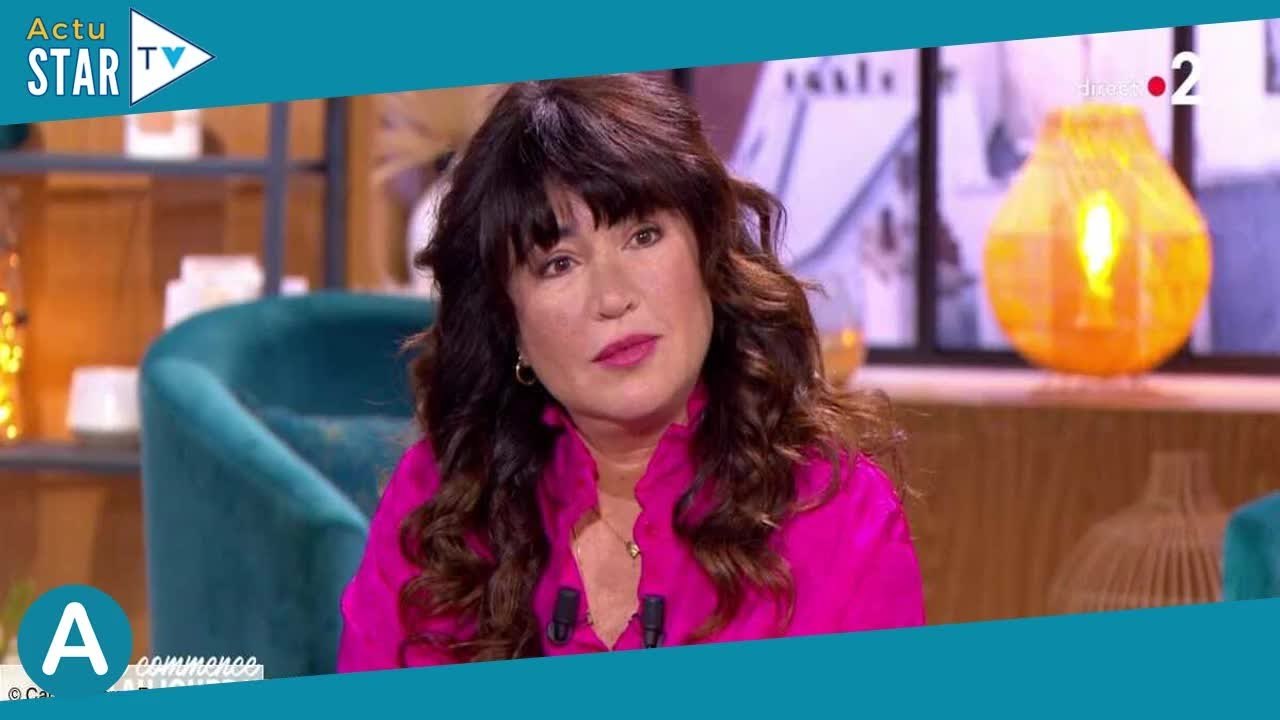 “Il y a des nuits plutôt sombres” : Elsa Wolinski sans fard sur ses troubles alimentaires