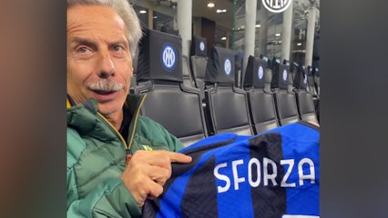Inter, il simpatico regalo a Giovanni: "La maglia di Sforza? Quella di Lautaro era finita"