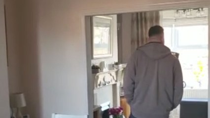 'That's truly heartwarming!' - Struggling veteran with PTSD meets mother after 2 years