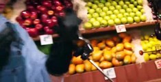 The High Fructose Adventures of Annoying Orange E018 - The Day the Store Stood Still