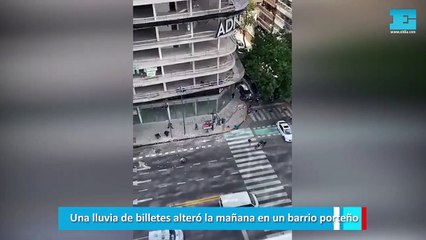 Una lluvia de billetes alteró la mañana en un barrio porteño