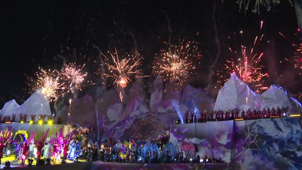 10년 만의 '순천만 국제정원박람회'...수상무대에서 화려한 개막식 / YTN