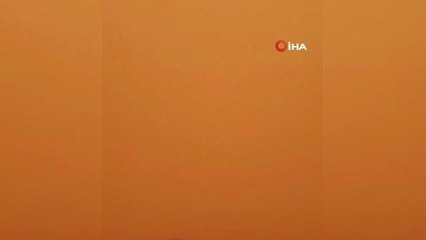 Irak'ı kum fırtınası vurdu