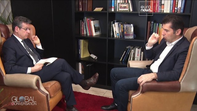 Global Conversation: entrevista a los dos principales candidatos de las elecciones de Bulgaria