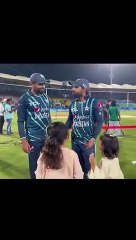 Rizwan's_Cute_Daughters_#Pakistan_vs_#England_#SHORTS_#SportsCentral_|_MU2L(360p)