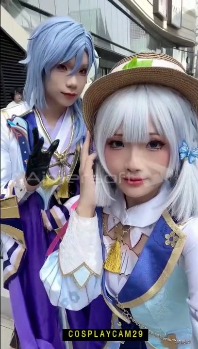 COSPLAY CUTE GIRL