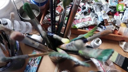 Trompe-l'oeil et métamorphoses: Didier Moens éclate les fruits pour faire surgir la magie