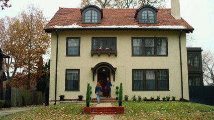 Piégée sous leur toit Bande-annonce (EN)