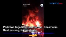 Dua Rumah Panggung Hangus Terbakar di Maros, 5 Damkar Dikerahkan Padamkan Api